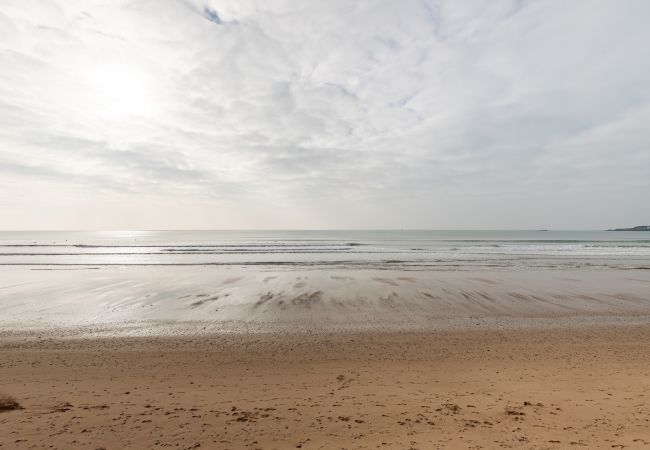 Apartment in Saint-Gilles-Croix-de-Vie - 50m from the beache, flat for 4 Apartment in Saint-Gilles-Croix-de-Vie - 50m from the beache, flat for 4