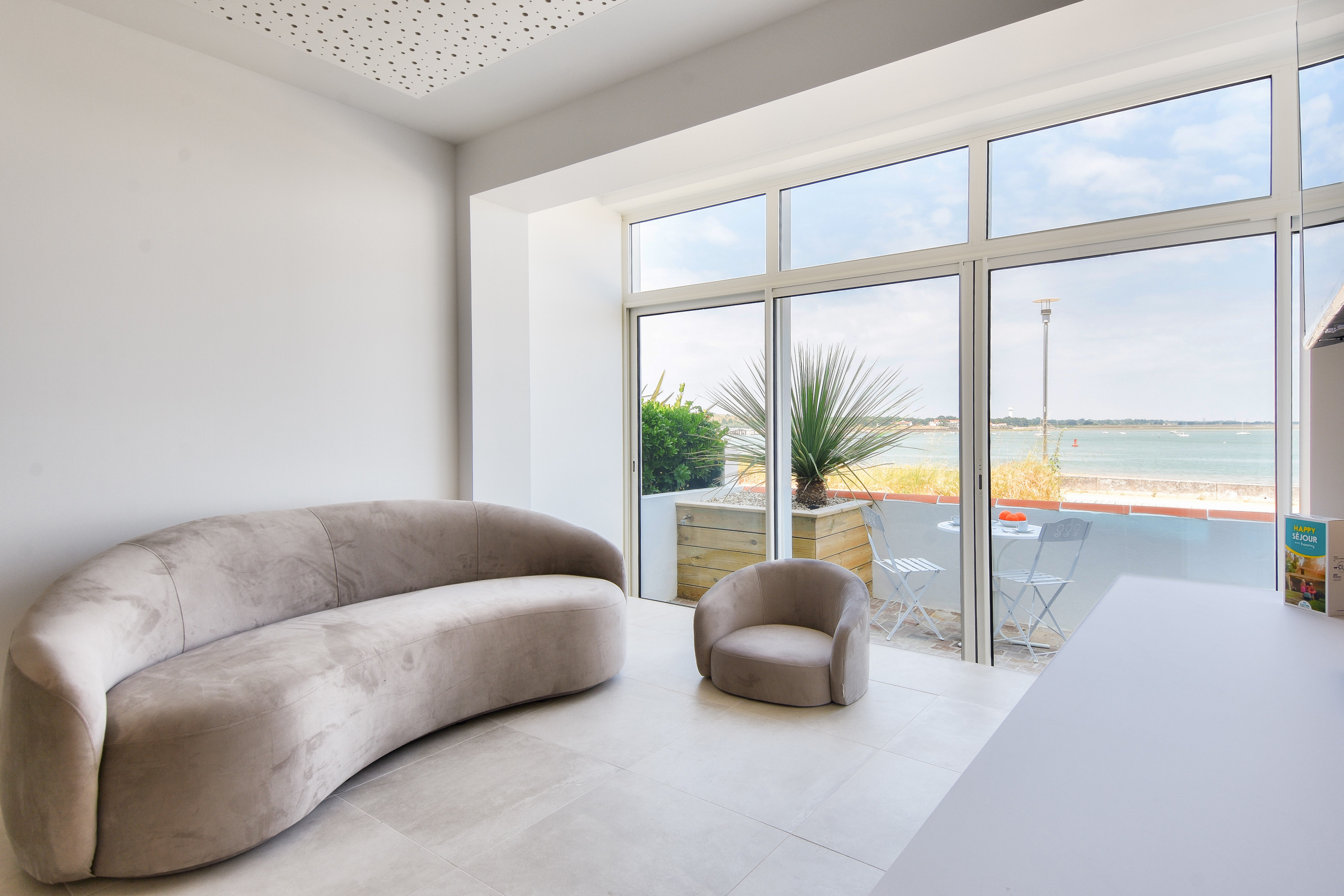  in La Barre-de-Monts - Sea view - Stay just a stone's throw from the beach