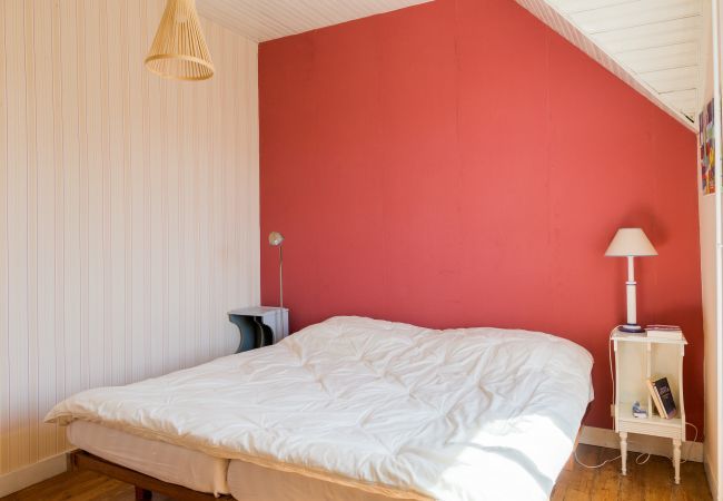 House in Treffiagat - Tréffiagat - house for 6 - 300m from the beach House in Treffiagat - Tréffiagat - house for 6 - 300m from the beach