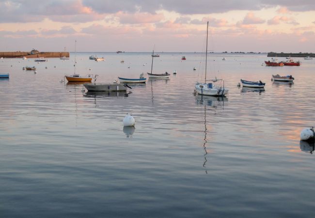 House in Penmarch - House for 5, in Kérity, 80m from the beach House in Penmarch - House for 5, in Kérity, 80m from the beach