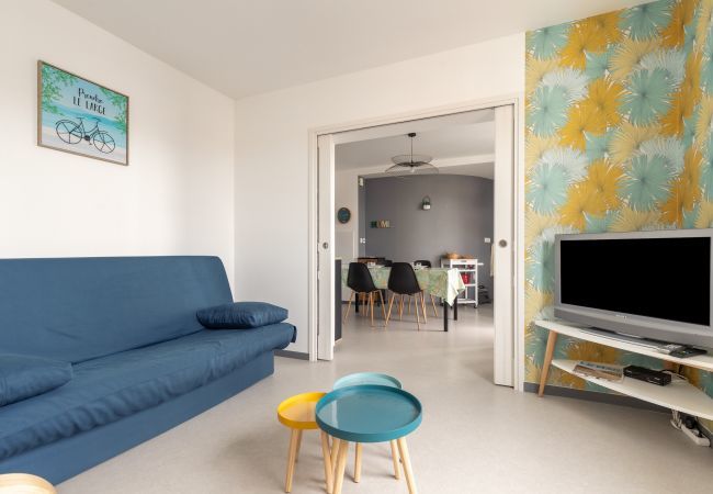 Apartment in Saint-Gilles-Croix-de-Vie - Saint Gilles - Flat 4 people - 600m from the quays Apartment in Saint-Gilles-Croix-de-Vie - Saint Gilles - Flat 4 people - 600m from the quays