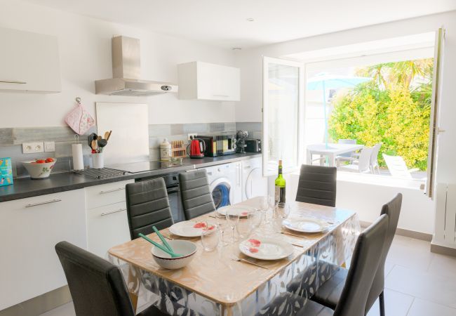 House in Penmarch - Holidays for 6 in Saint Guénolé House in Penmarch - Holidays for 6 in Saint Guénolé