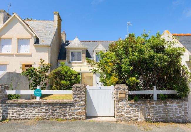 House in Penmarch - Holidays for 6 in Saint Guénolé House in Penmarch - Holidays for 6 in Saint Guénolé