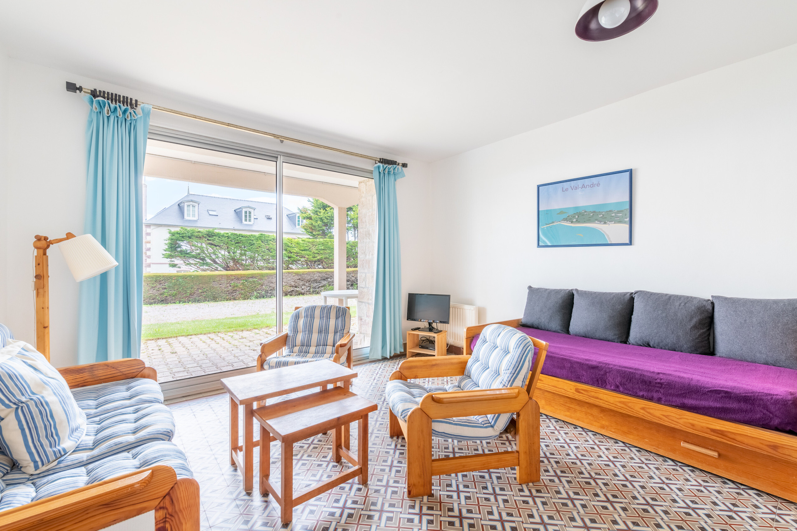  in Pléneuf-Val-André - Garden level with sea view in the heart of Pléneuf