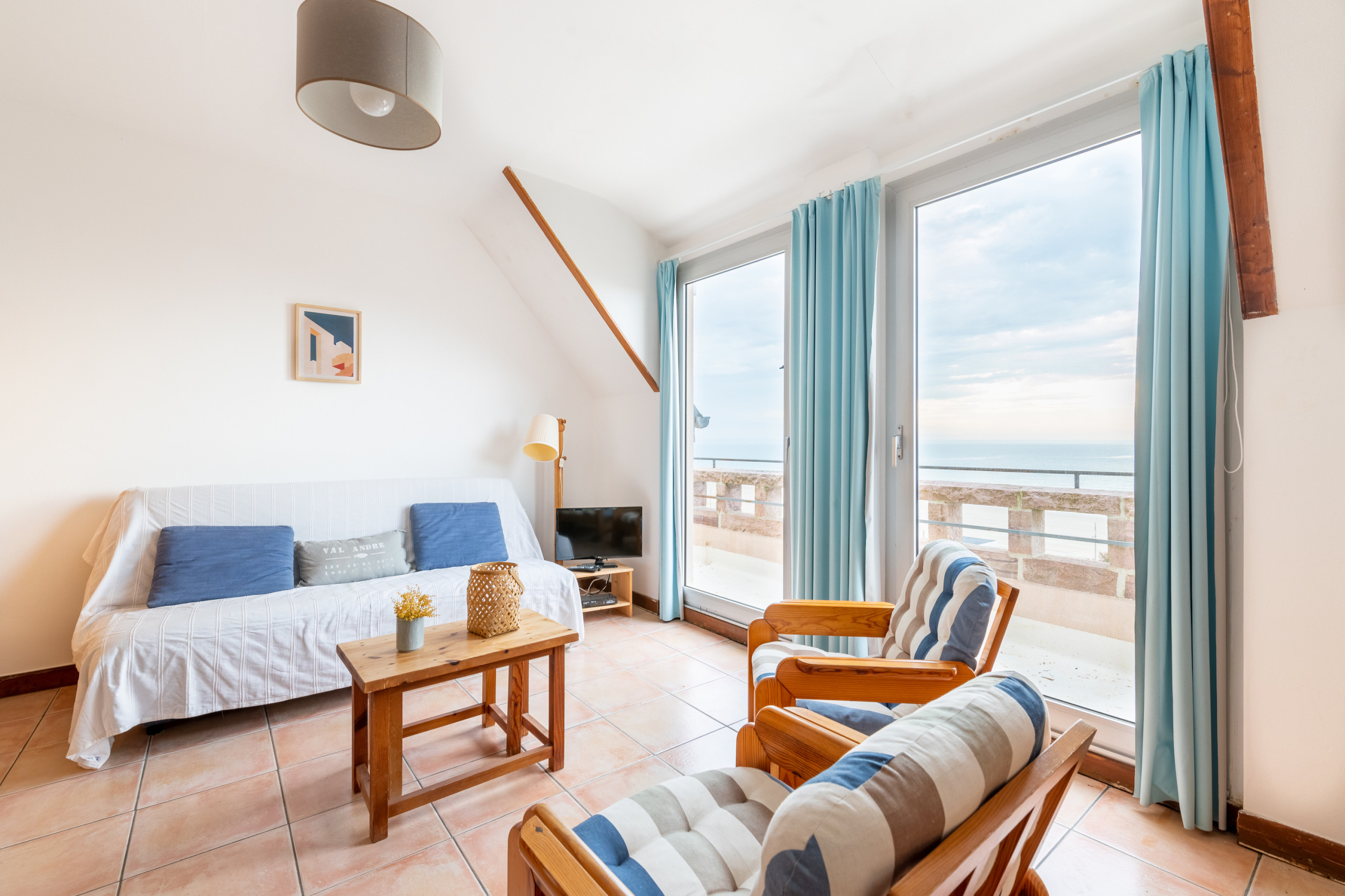  in Pléneuf-Val-André - Studio with large terrace and sea view for 3 