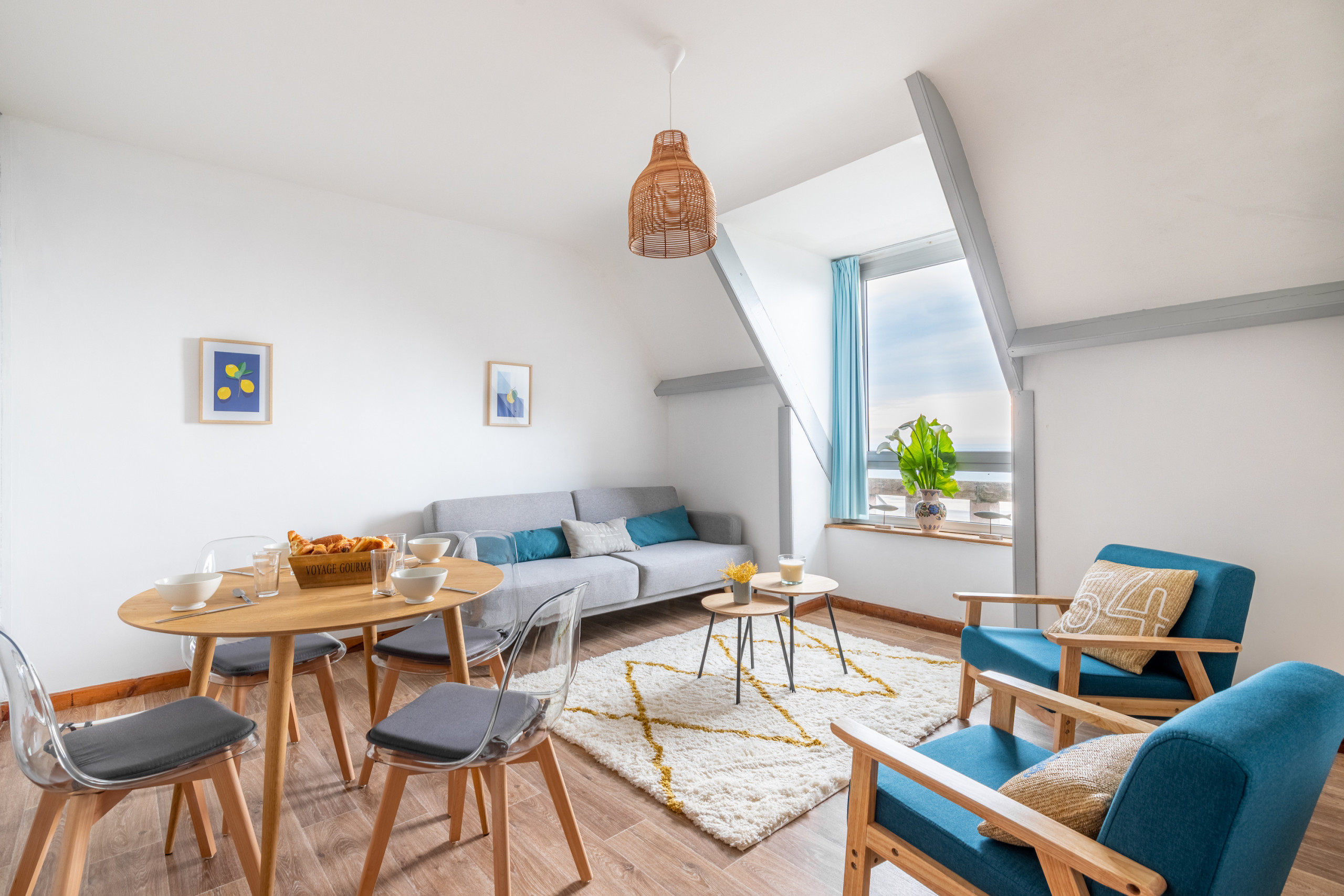  in Pléneuf-Val-André - 50m from the beach, charming flat with sea view