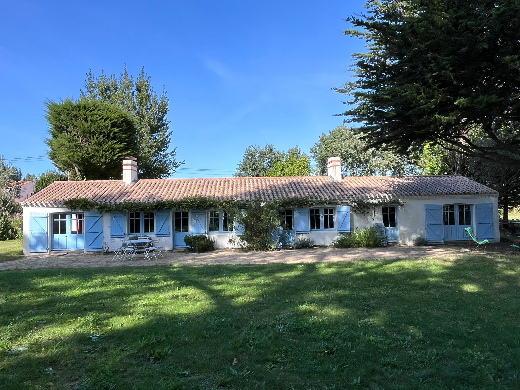  in Notre-Dame-de-Monts - Family house for 15 - 1km from the beach - Garden