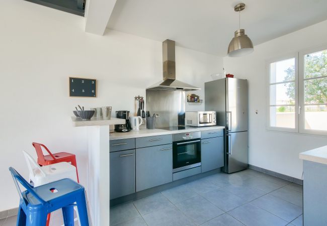 House in La Flotte - Villa for 10 with swimming pool, La Flotte en Ré House in La Flotte - Villa for 10 with swimming pool, La Flotte en Ré