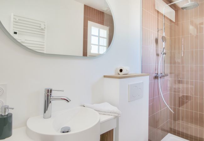 House in La Flotte - Villa for 10 with swimming pool, La Flotte en Ré House in La Flotte - Villa for 10 with swimming pool, La Flotte en Ré