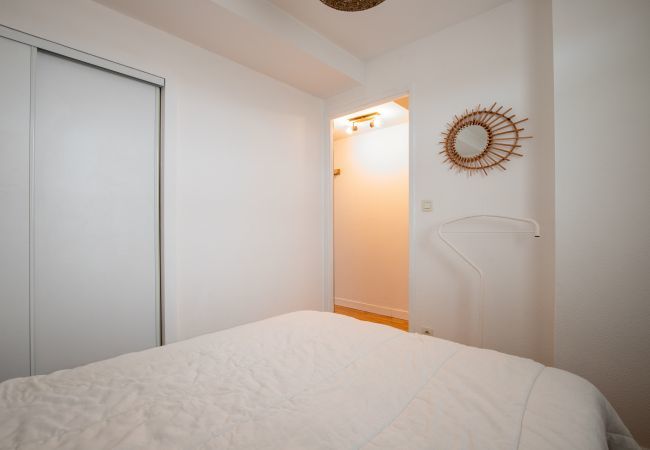 Apartment in Les Sables-d´Olonne - Flat for 4 - Pool - In the heart of La Chaume Apartment in Les Sables-d´Olonne - Flat for 4 - Pool - In the heart of La Chaume