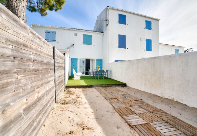 House in La Guérinière - 600m from the beach - House for 5 - Terrace House in La Guérinière - 600m from the beach - House for 5 - Terrace