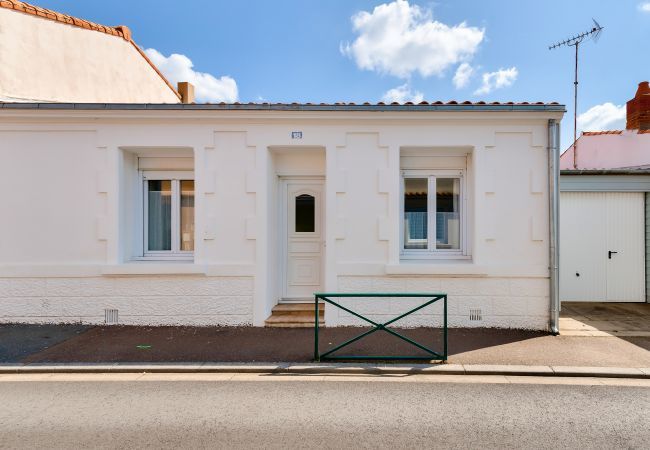 House in Les Sables-d´Olonne - Pool - 8 persons - Les Sables d'Olonne House in Les Sables-d´Olonne - Pool - 8 persons - Les Sables d'Olonne