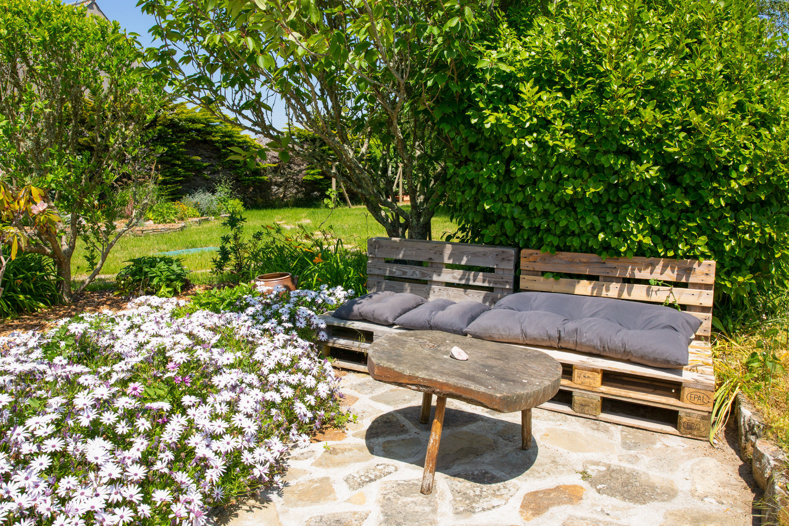 in Penmarch - Large family home for 8 with garden