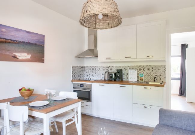 Apartment in Fouesnant - 400m from Cale de Beg Meil's beach, flat pour 2 Apartment in Fouesnant - 400m from Cale de Beg Meil's beach, flat pour 2