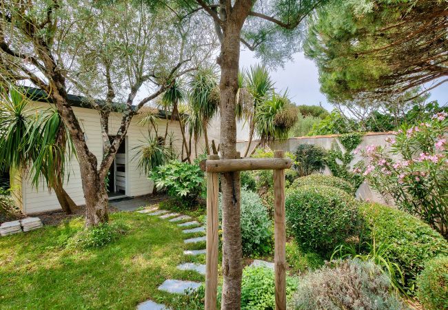 House in La Flotte - La Flotte - 10 People - 800m town centre House in La Flotte - La Flotte - 10 People - 800m town centre