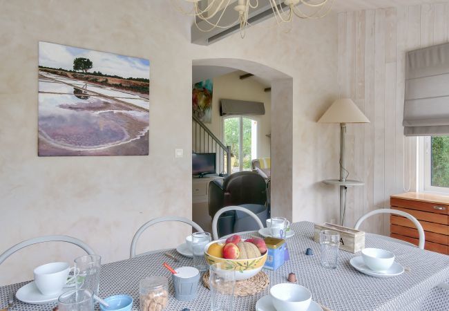 House in La Flotte - La Flotte - 10 People - 800m town centre House in La Flotte - La Flotte - 10 People - 800m town centre