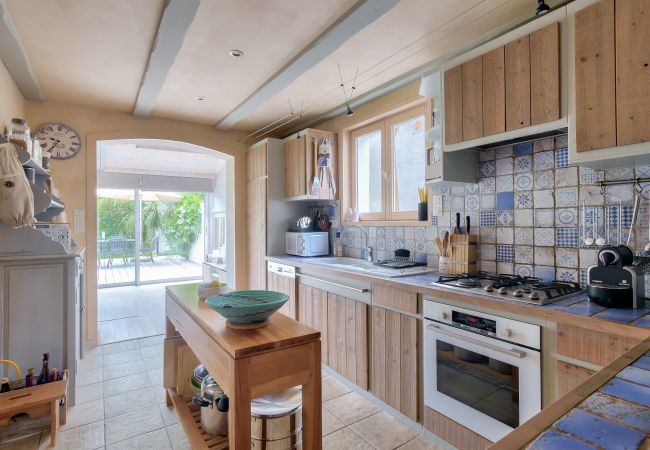 House in La Flotte - La Flotte - 10 People - 800m town centre House in La Flotte - La Flotte - 10 People - 800m town centre