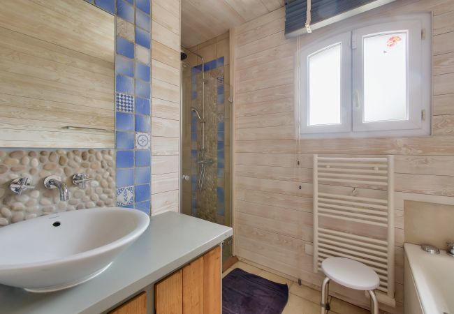 House in La Flotte - La Flotte - 10 People - 800m town centre House in La Flotte - La Flotte - 10 People - 800m town centre