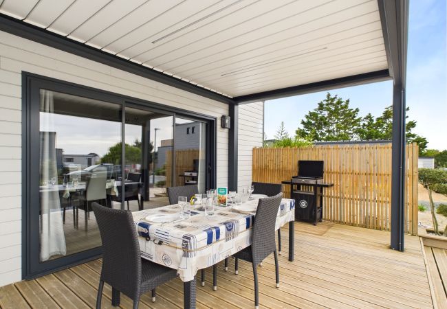 Chalet in Bretignolles-sur-Mer - Residence with swimming pool, chalet for 4 Chalet in Bretignolles-sur-Mer - Residence with swimming pool, chalet for 4