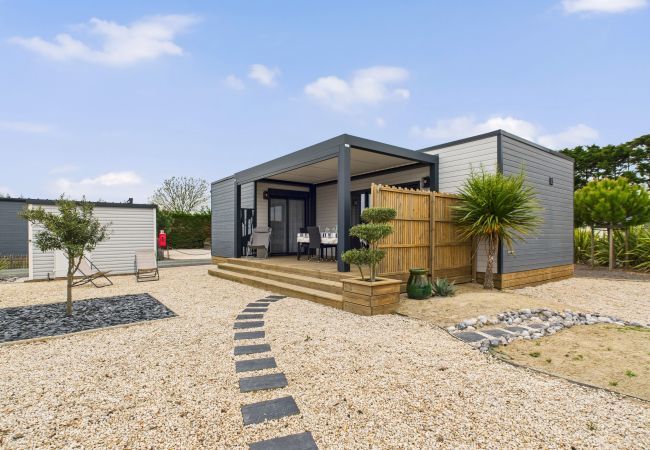 Chalet in Bretignolles-sur-Mer - Residence with swimming pool, chalet for 4 Chalet in Bretignolles-sur-Mer - Residence with swimming pool, chalet for 4