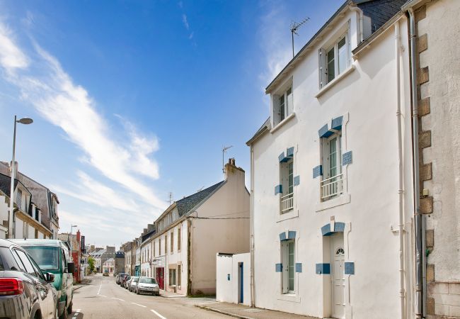 House in Le Guilvinec - Near the port of Guilvinec, town house for 5 House in Le Guilvinec - Near the port of Guilvinec, town house for 5