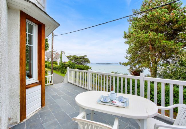 House in Saint-Cast-le-Guildo - Sea-view house for 9, terrace, walk to beach