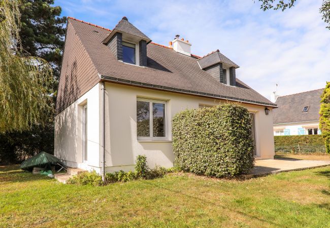 House in Saint-Gildas-de-Rhuys - House for 8 - Garden - Near by beaches House in Saint-Gildas-de-Rhuys - House for 8 - Garden - Near by beaches