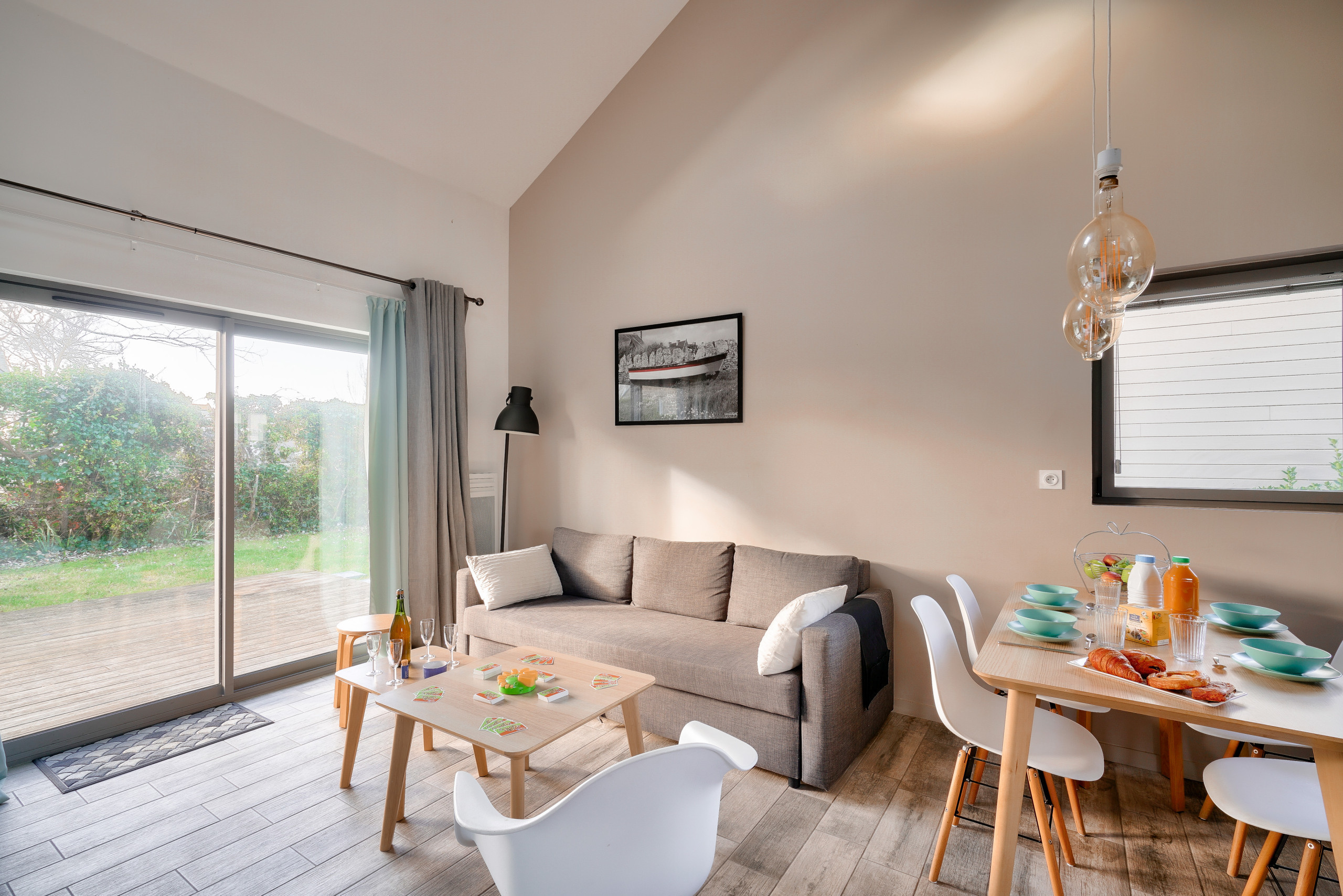  in Penmarch - Duplex for 6 - 100m from Pors Carn beach- Surf