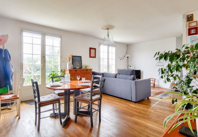 House in St. Hilaire de Riez - Between beach and salt marshes, house for 6