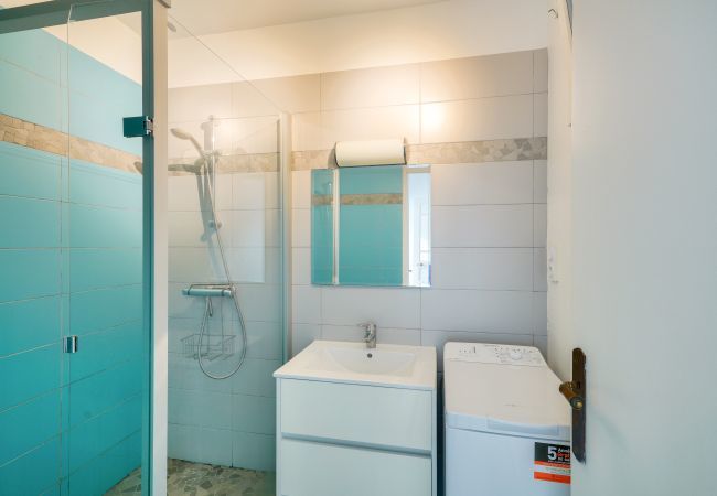 House in Penmarch - Farmhouse 750m from the port of Saint Guénolé House in Penmarch - Farmhouse 750m from the port of Saint Guénolé