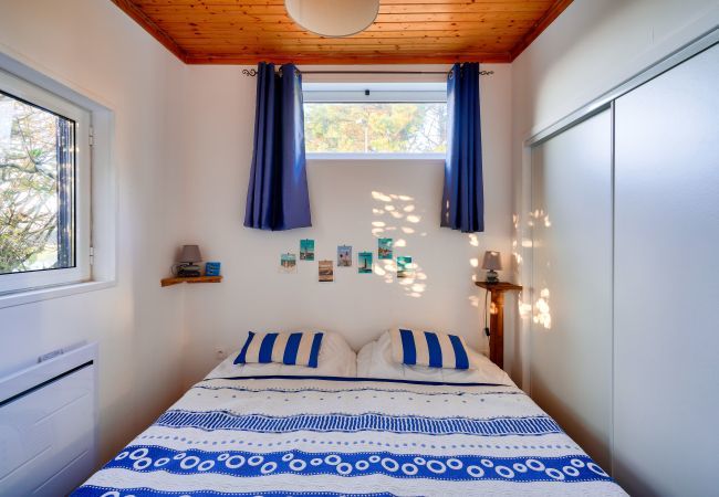 House in Loctudy - Chalet for 4 in Loctudy 500m from the beach House in Loctudy - Chalet for 4 in Loctudy 500m from the beach