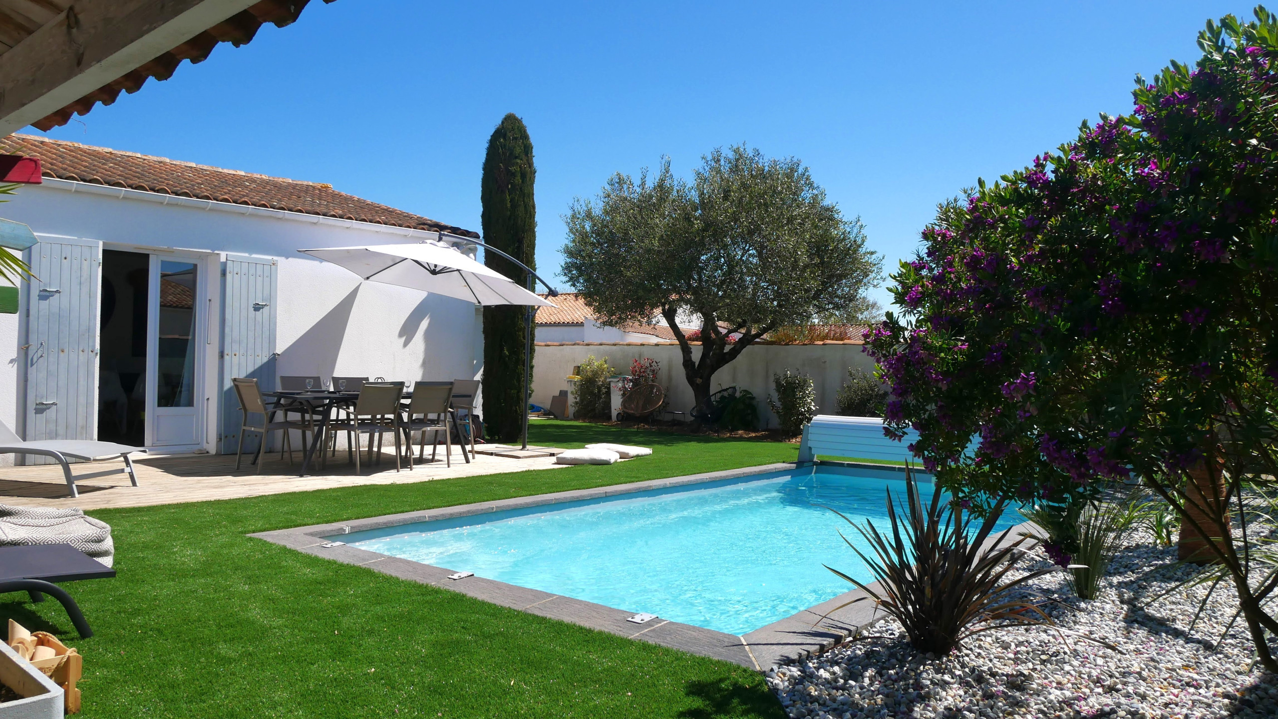  in Saint-Martin-de-Ré - House with pool for 4 adults and 2 children