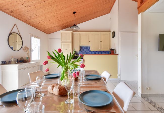 House in L'Epine - L'épine - Garden view - 3 Bedrooms - 900m beach House in L'Epine - L'épine - Garden view - 3 Bedrooms - 900m beach