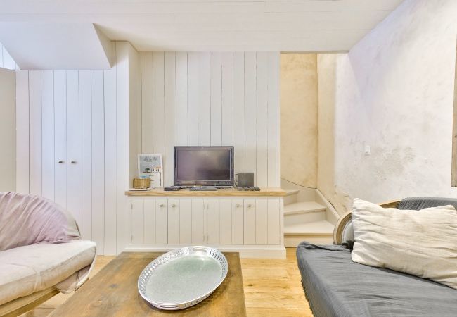 House in La Flotte - Charming house for 2 - 500m from the beach House in La Flotte - Charming house for 2 - 500m from the beach