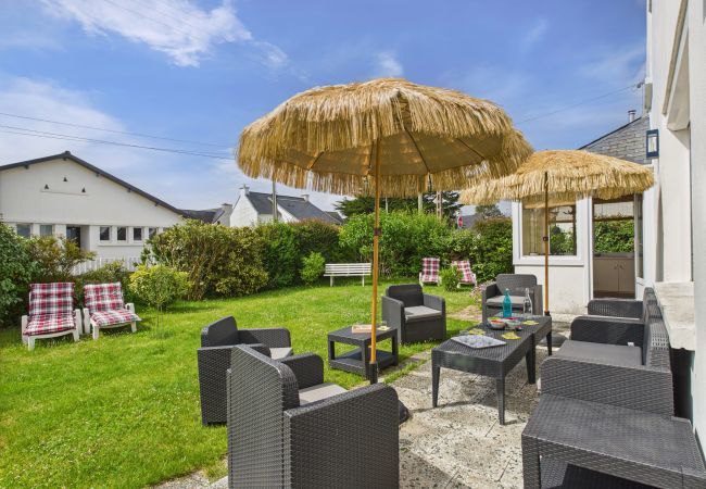 House in Ile Tudy - 350m from the beach – 4* rental for 8 with garden