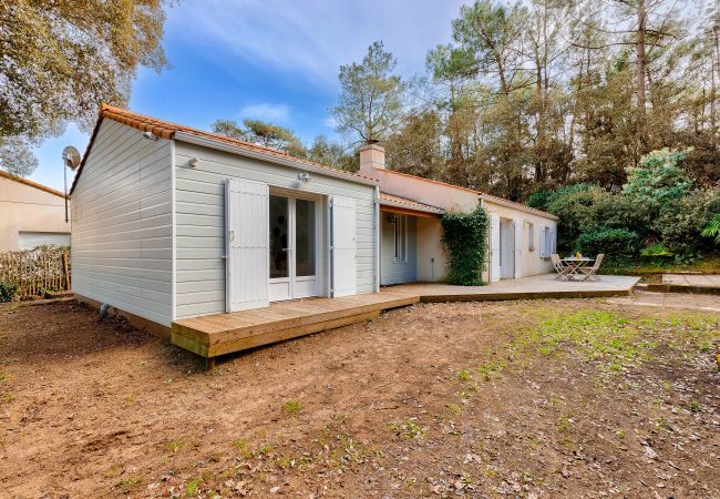 House in Talmont-Saint-Hilaire - Stay between forest and beach - House for 7 House in Talmont-Saint-Hilaire - Stay between forest and beach - House for 7