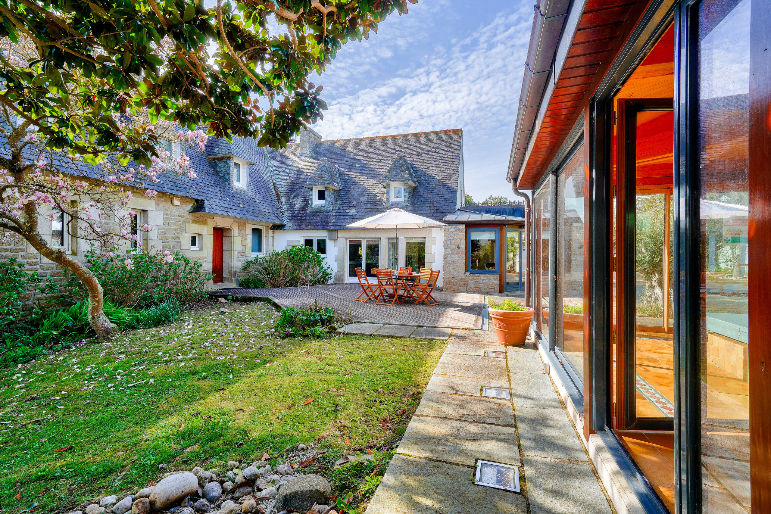  in Penmarch - 700m beach- sauna+ hammam- house for 12