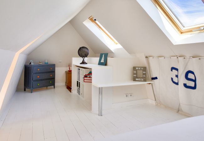 House in Fouesnant - Large house for 8 in Beg Meil, Fouesnant House in Fouesnant - Large house for 8 in Beg Meil, Fouesnant