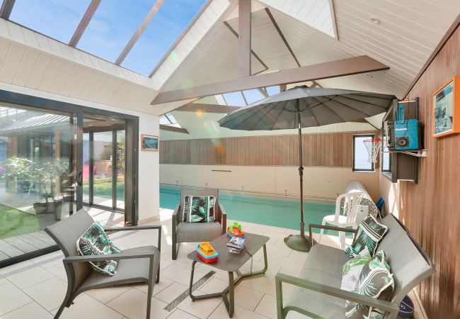 House in Erquy - La Maison Bleue - Erquy - Covered Pool