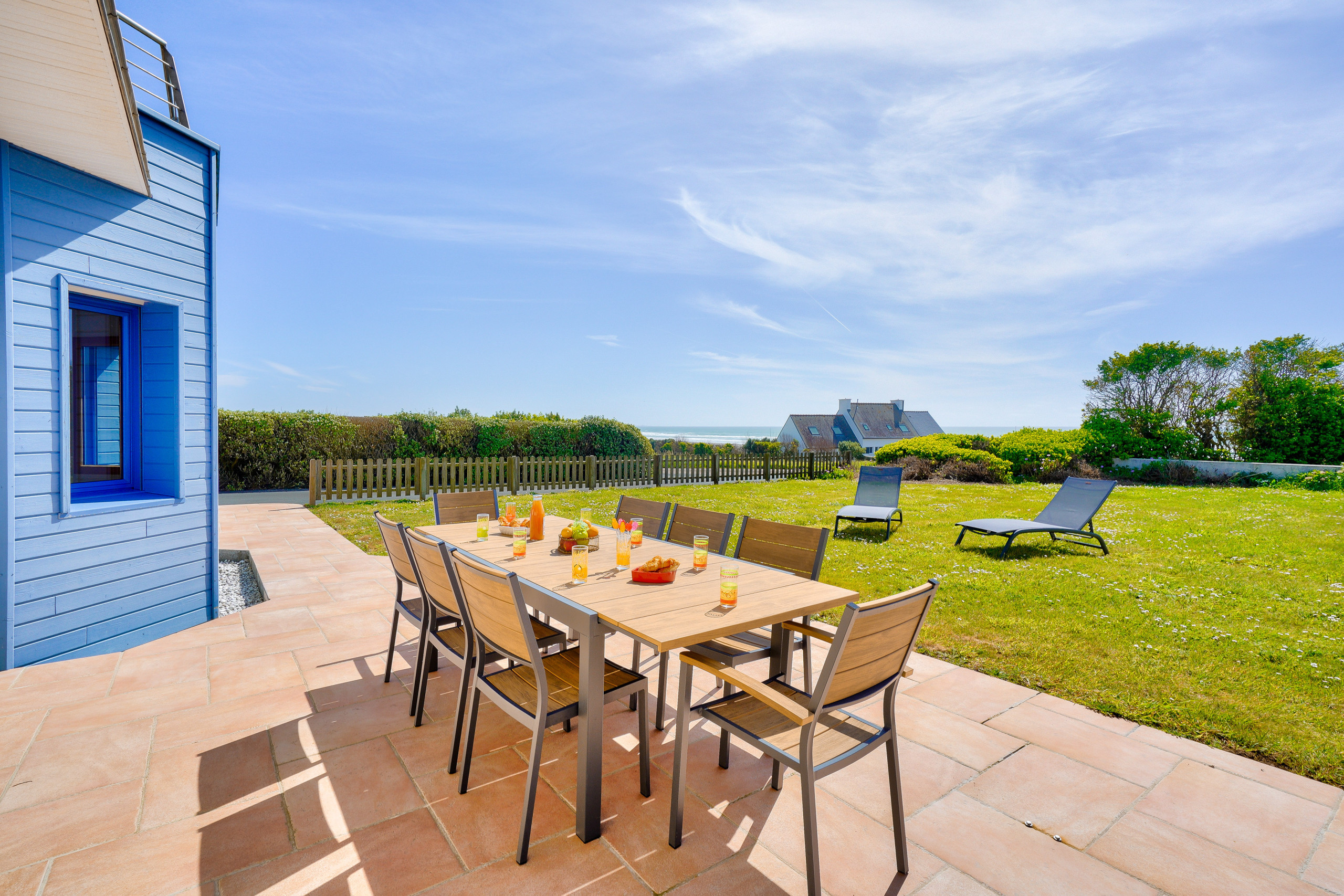  in Plovan - Sea view, 200m from the beach, house for 9
