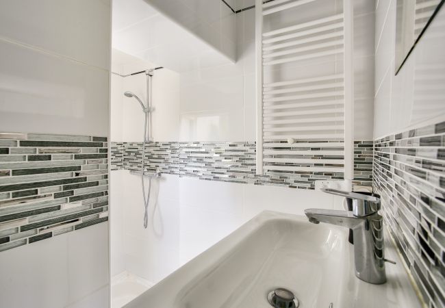 House in Pléneuf-Val-André - House for 4 2 steps from the Val André beach House in Pléneuf-Val-André - House for 4 2 steps from the Val André beach