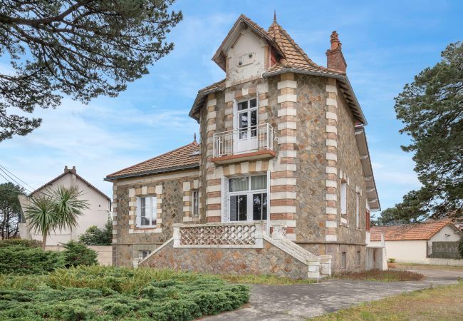House in Saint-Brevin-les-Pins - Family house for 8  in St Brévin - near beach