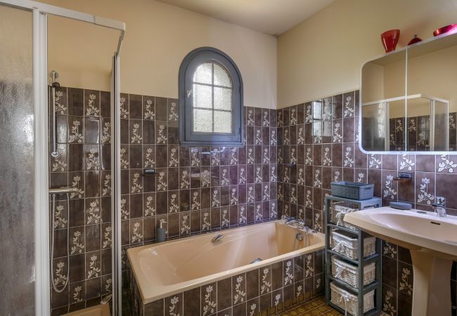 House in Saint-Gildas-de-Rhuys - In the heart of Saint-Gildas-de-Rhuys - Stay for 8  House in Saint-Gildas-de-Rhuys - In the heart of Saint-Gildas-de-Rhuys - Stay for 8