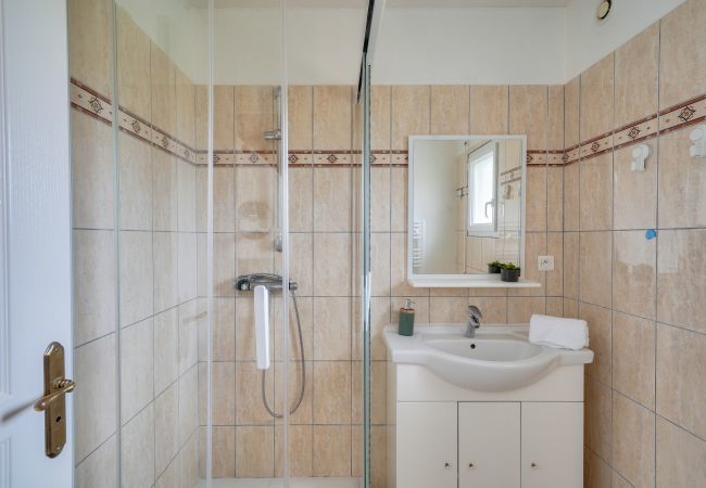 House in Le Guilvinec - House for 4 adults, 1 child 200m from the beach House in Le Guilvinec - House for 4 adults, 1 child 200m from the beach