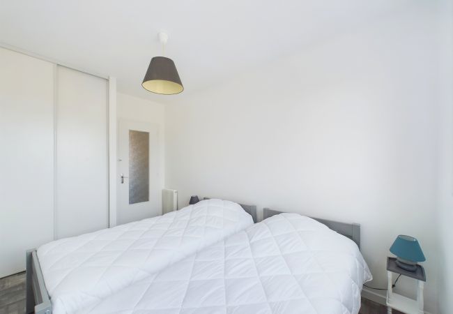 Apartment in St. Hilaire de Riez - Flat for 4 in the town centre - near by tren station Apartment in St. Hilaire de Riez - Flat for 4 in the town centre - near by tren station