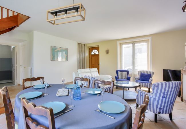 House in Dinard - Quiet house for 6 - Less than 2km from the beach House in Dinard - Quiet house for 6 - Less than 2km from the beach