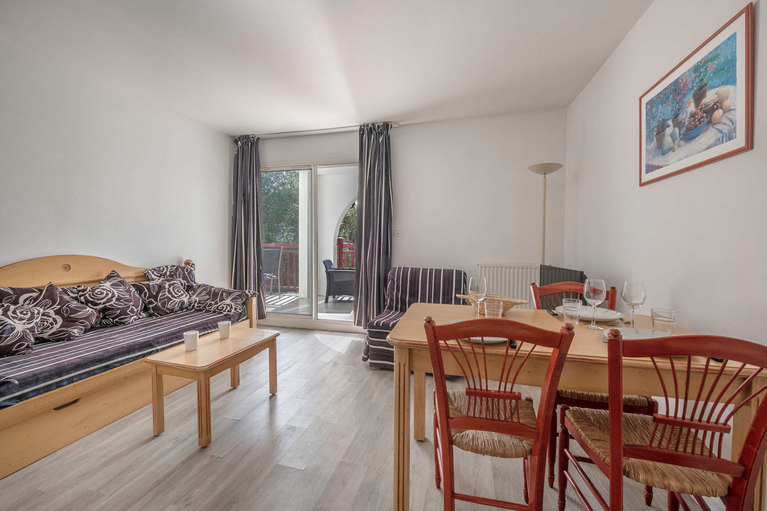  in Le Pouliguen - flat for 4 with pool and Jacuzzi