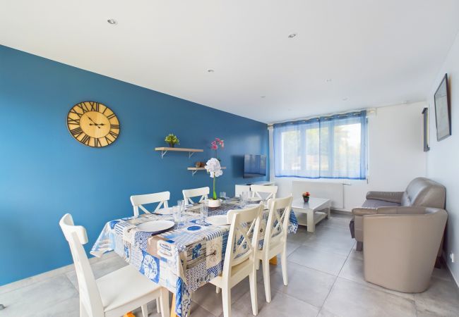 House in Les Sables-d´Olonne - 15 min by foot from the beach, house for 6 House in Les Sables-d´Olonne - 15 min by foot from the beach, house for 6