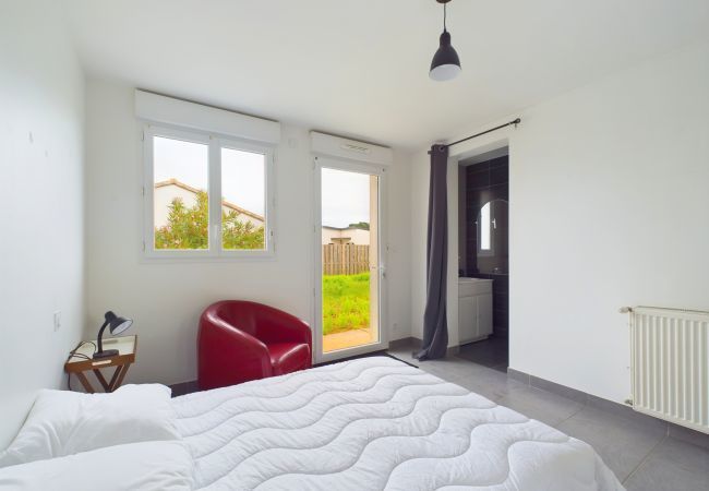 House in Les Sables-d´Olonne - House with garden in a quiet place for 6 House in Les Sables-d´Olonne - House with garden in a quiet place for 6