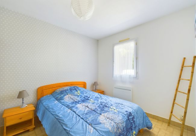 House in St. Hilaire de Riez - Quiet house for 4 with garden House in St. Hilaire de Riez - Quiet house for 4 with garden